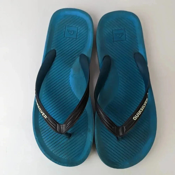 Quicksilver Flip Flops - Picture 2 of 8